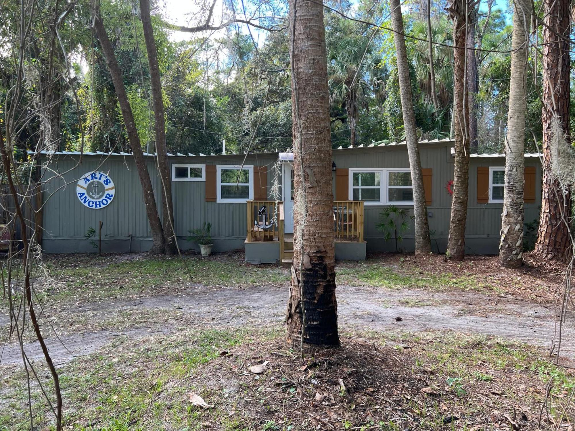 Nature Coast Inn & Cottages Inglis Exterior foto